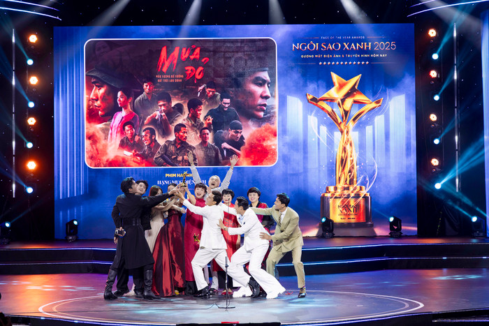 Lễ trao giải Ngôi Sao Xanh 2025: Mưa Đỏ bội thu Ảnh 1