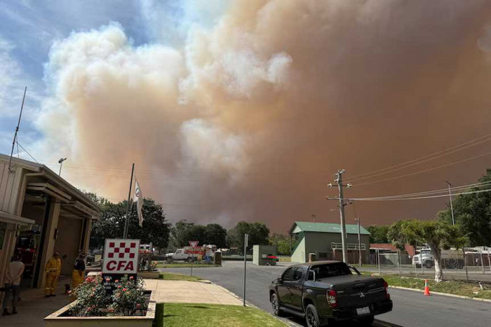 Cháy rừng tại Úc: Hơn 130 công trình bị thiêu rụi, 40.000 hộ dân mất điện Ảnh 3
