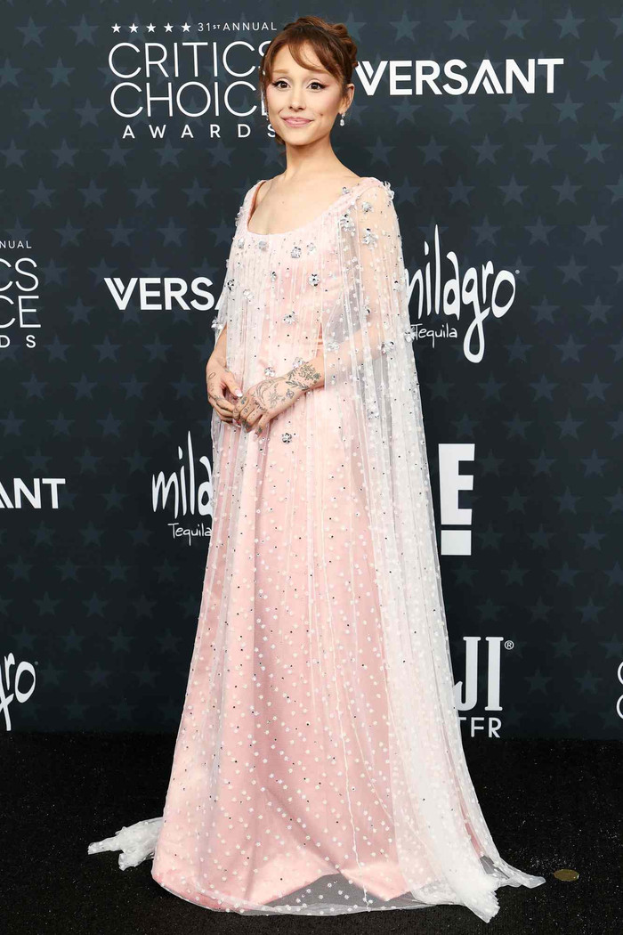 Ariana Grande lên tiếng làm rõ phát ngôn về album mới Ảnh 1