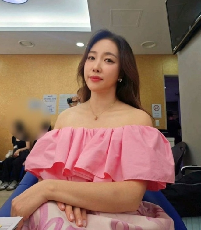 Những ngày qua, Sook Haeng là tâm điểm chỉ trích của dư luận Hàn Quốc.