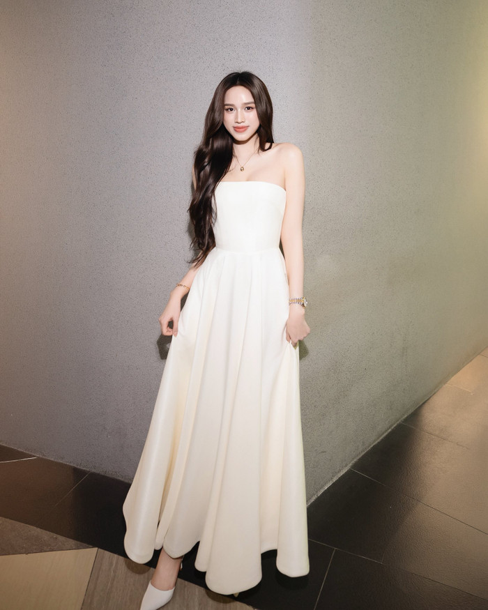 Hoa hậu Đỗ Thị Hà. Ảnh: FBNV