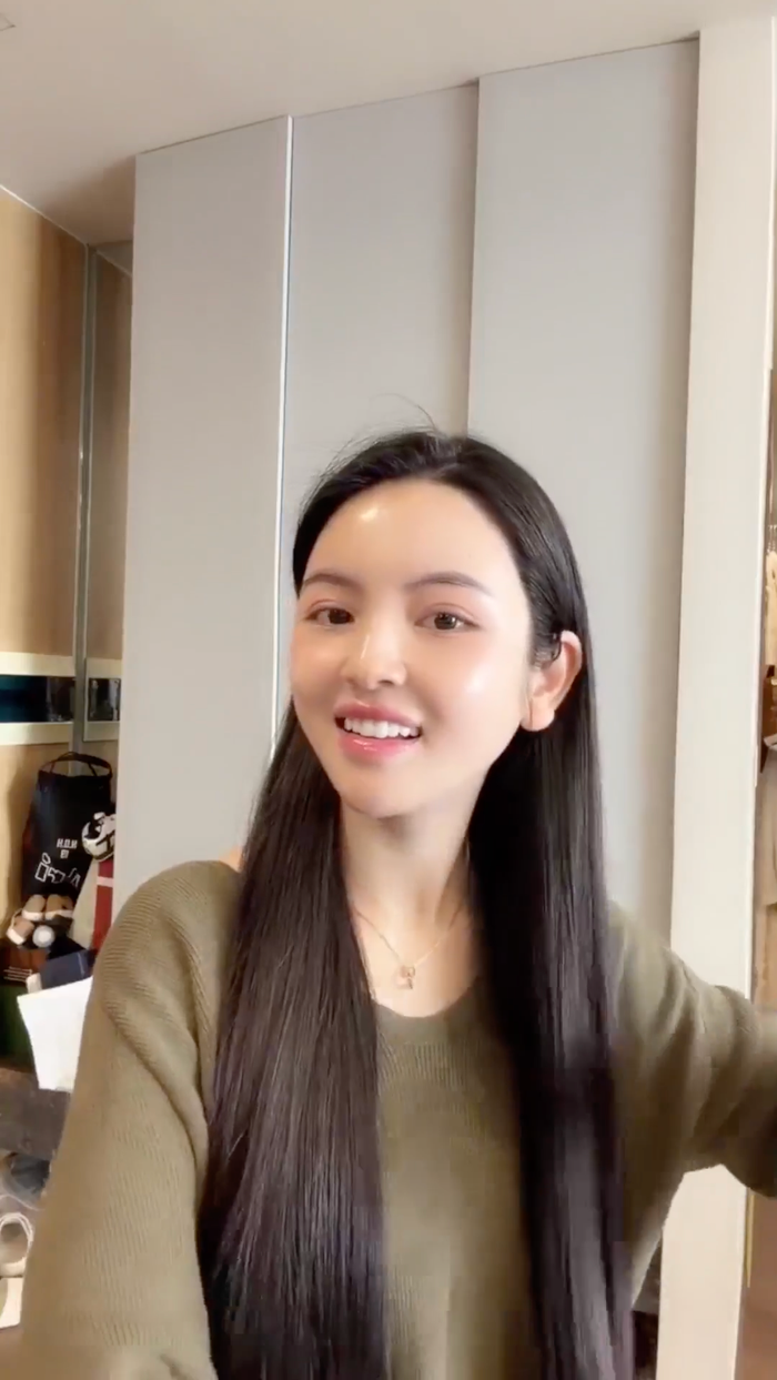 Không chỉ tăng thêm thu nhập từ livestream mà Chu Thanh Huyền còn gia tăng lượng người theo dõi và tương tác cho trang cá nhân. (Ảnh: chụp màn hình)