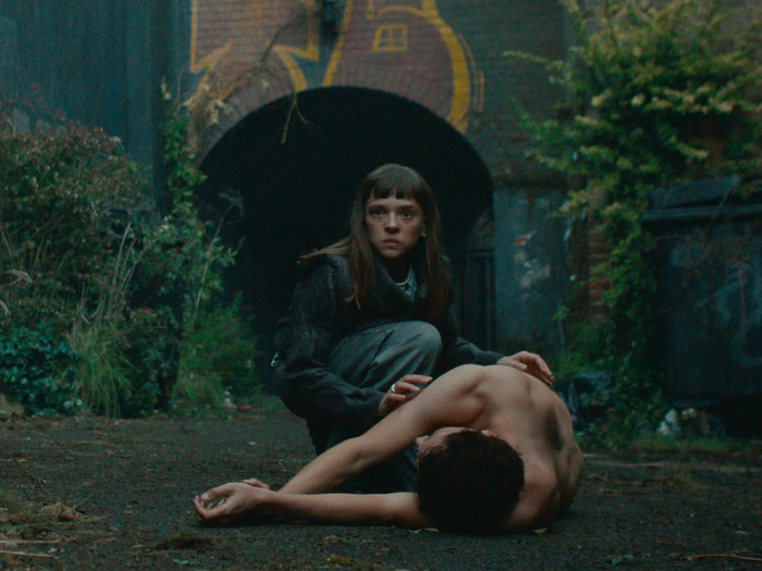 Top phim xuyên không hay nhất mọi thời đại Ảnh 8