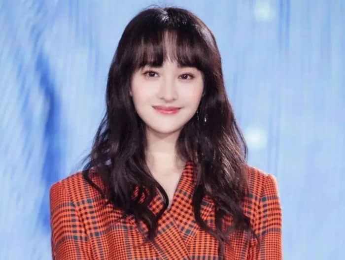 Cư dân mạng phản ứng gay gắt của &nbsp;trước khả năng Trịnh Sảng quay lại showbiz, sau hàng loạt bê bối pháp lý và đạo đức