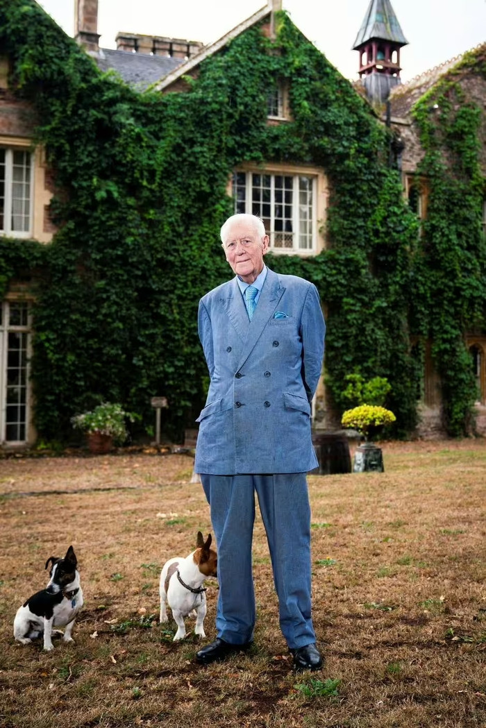 Ngài Benjamin Slade có một cô con gái mà ông chưa từng gặp mặt.(Ảnh: William Dax / SWNS)