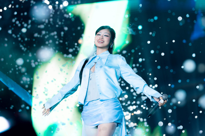 Một nữ ca sĩ công khai mối quan hệ đặc biệt với Trấn Thành Ảnh 2