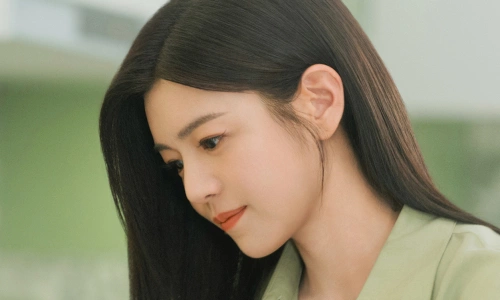 8 nữ diễn viên 'thăng hạng rực rỡ ' sau ly hôn: Trần Nghiên Hy bứt phá nhờ Thư Kích Hồ Điệp, Song Hye Kyo và Kim Hyun Joo ngày càng tỏa sáng Ảnh 1