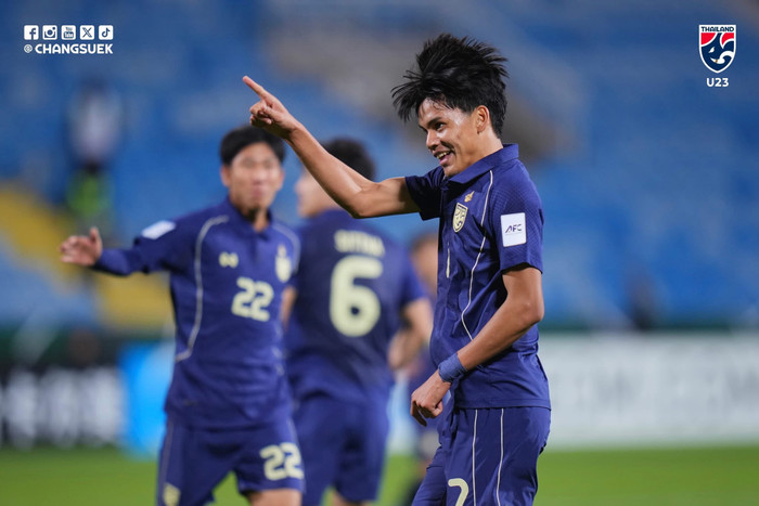 Nhiều CĐV Thái Lan tin tưởng U23 Thái Lan sẽ thắng U23 Trung Quốc để vào tứ kết. Ảnh: FAT