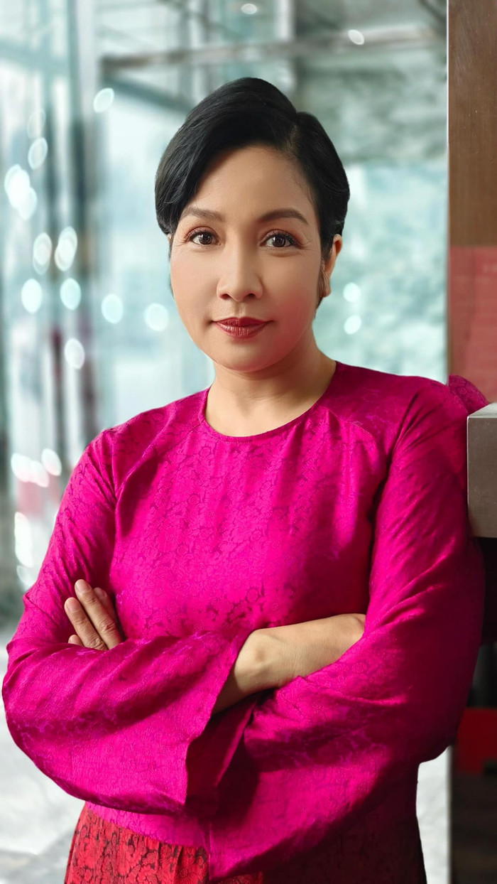 Diva Mỹ Linh công khai đoạn clip năm 18 tuổi, Tóc Tiên và Dương Hoàng Yến ngỡ ngàng Ảnh 5