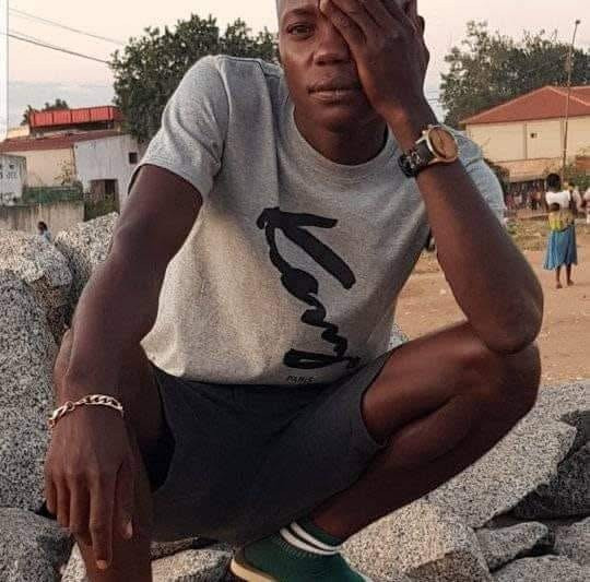 Chiếc đồng hồ của Lindo. Ảnh: FBNV