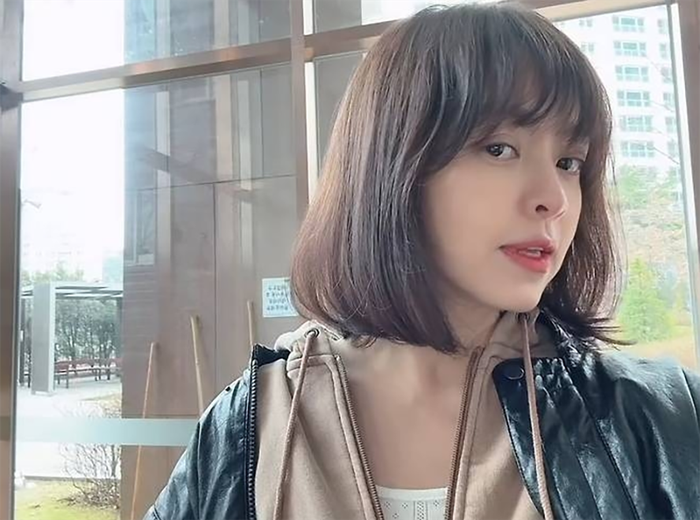 Kang Sung Yeon cũng lần đầu công khai chuyện tình cảm mới với công chúng.