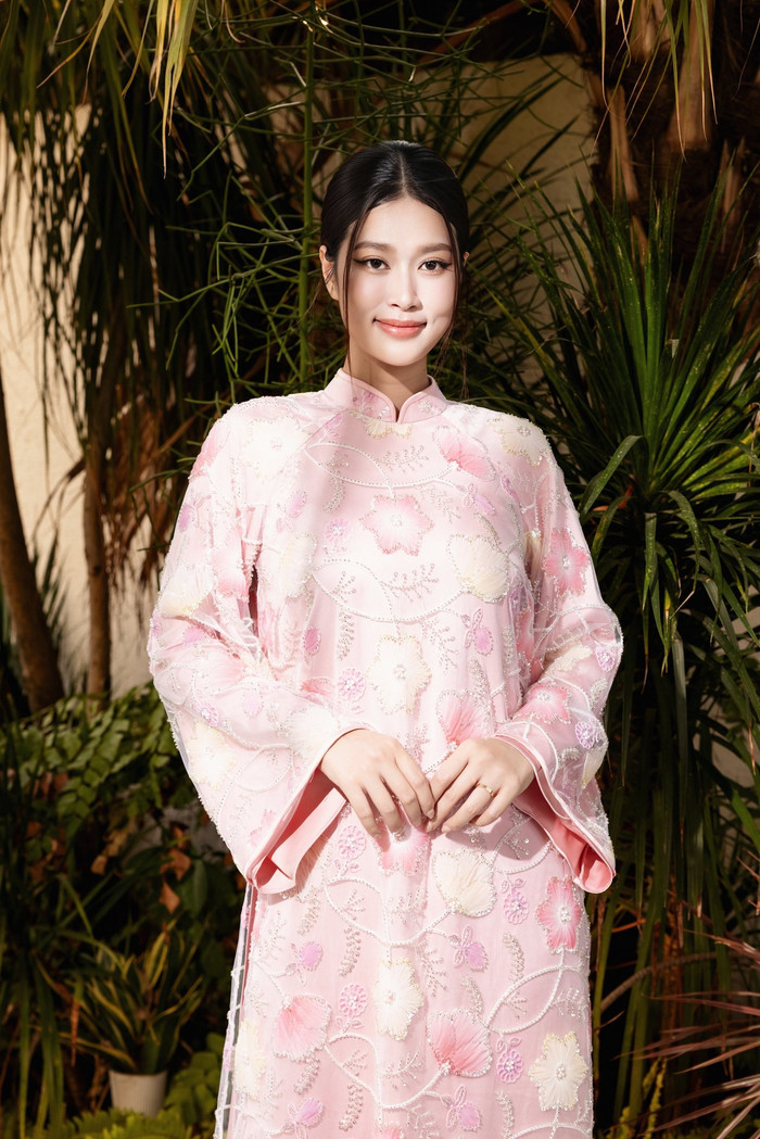 Từ sự đón nhận của khán giả dành cho vai Thúy Vân, có thể thấy Thiên Ân nên tiếp tục với dự án điện ảnh mới (Ảnh: FBNV).