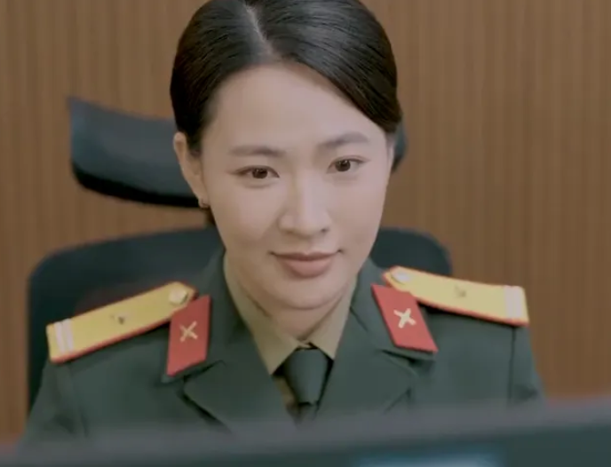 Tạo hình của Minh Trang trong phim Không Giới Hạn.