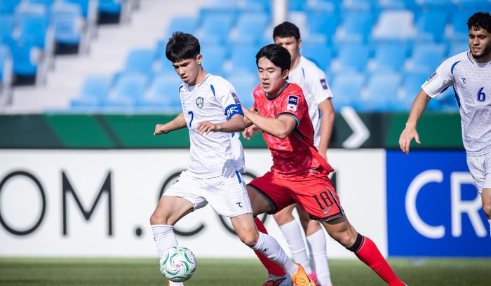 Thất bại 0-2 trước U23 Uzbekistan ở lượt trận cuối vòng bảng U23 châu Á 2026 đã khiến làn sóng chỉ trích từ người hâm mộ Hàn Quốc bùng nổ mạnh mẽ. Ảnh: AFC