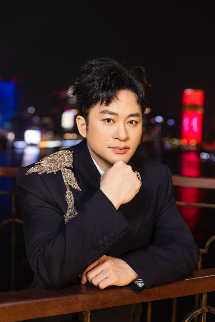 Tùng Dương: 'Nghệ sĩ mất bình tĩnh trước công chúng, thứ rơi xuống đầu tiên là nhân cách' Ảnh 3