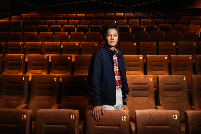 Quang Tuấn chính thức trở thành diễn viên đầu tiên tại Việt Nam góp mặt trong 4 phim trăm tỷ (Ảnh: FBNV).