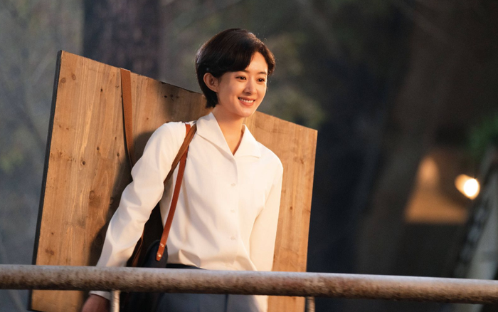 Triệu Lệ Dĩnh trong vai nữ cán bộ cơ sở đầy bản lĩnh của Tiểu Thành Đại Sự