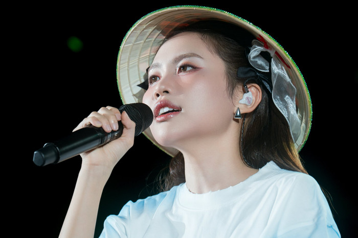 Phương Mỹ Chi gặp sự cố khó tin, cái kết gây 'chấn động' Ảnh 2