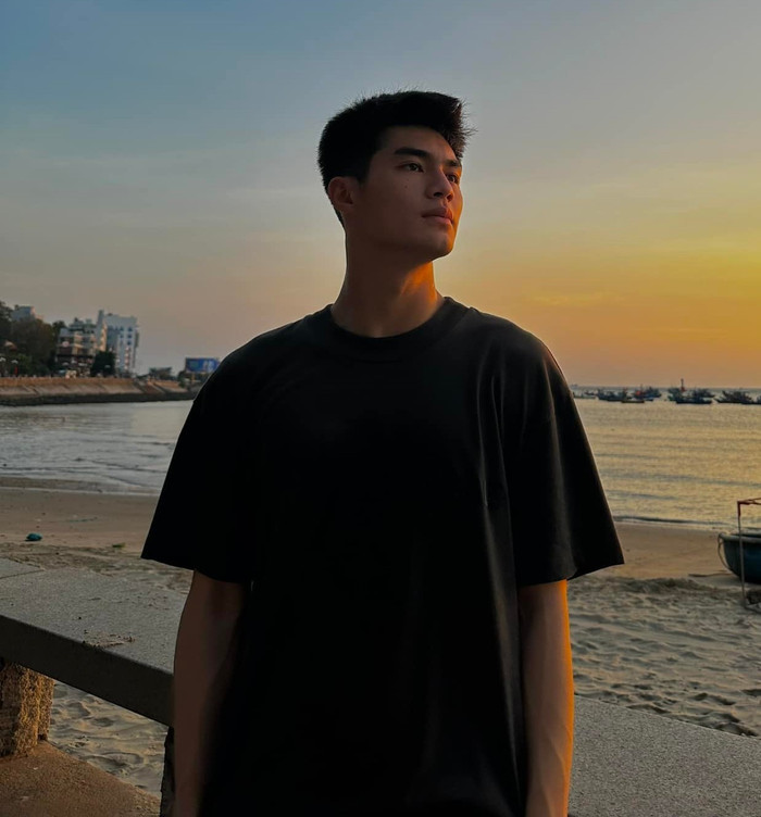 Phong cách toát lên sự điềm tĩnh của thủ môn Trung Kiên. Ảnh: FBNV