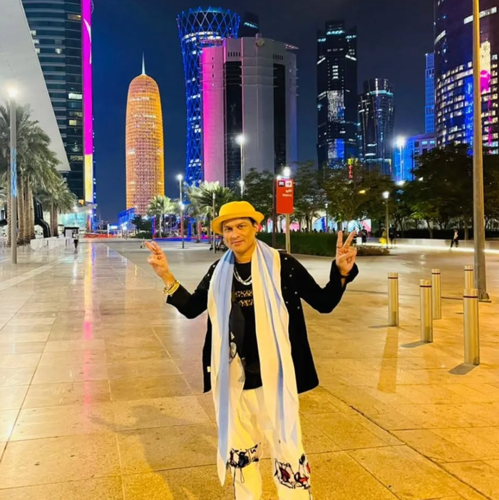 Nam ca sĩ chết đuối vì tắm biển trong lúc say rượu Ảnh 1