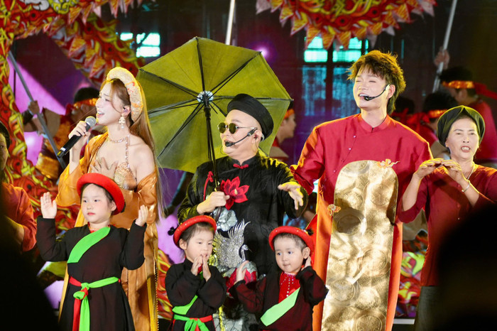 Hòa Minzy đáp trả khi bị nói 'thiếu tôn trọng' tác giả Bắc Bling Ảnh 5