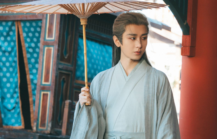 Xếp ở vị trí thứ hai, Thành Nghị ghi dấu với vai Tạ Hoài An. Lối diễn xuất tiết chế cùng hình tượng nhân vật thông minh, điềm tĩnh nhận được nhiều phản hồi tích cực từ người xem.