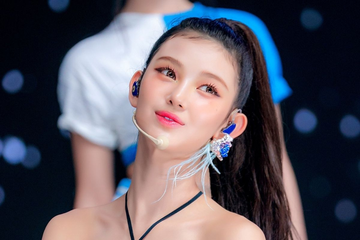 Đại diện pháp lý của Danielle khẳng định việc mở trang cá nhân và livestream mới đây chỉ nhằm mục đích kết nối với người hâm mộ.