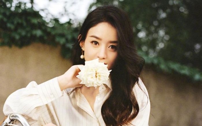 5 nàng đại tiểu thư đẹp nhất trên phim Hoa ngữ: Dương Mịch quá sang, Triệu Lệ Dĩnh lại dịu dàng bất ngờ (Ảnh: Weibo).