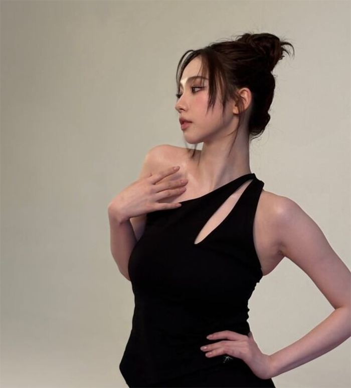 Karina tiếp tục khẳng định vị thế là một trong những nữ idol thế hệ mới nổi bật nhất Kpop hiện nay.