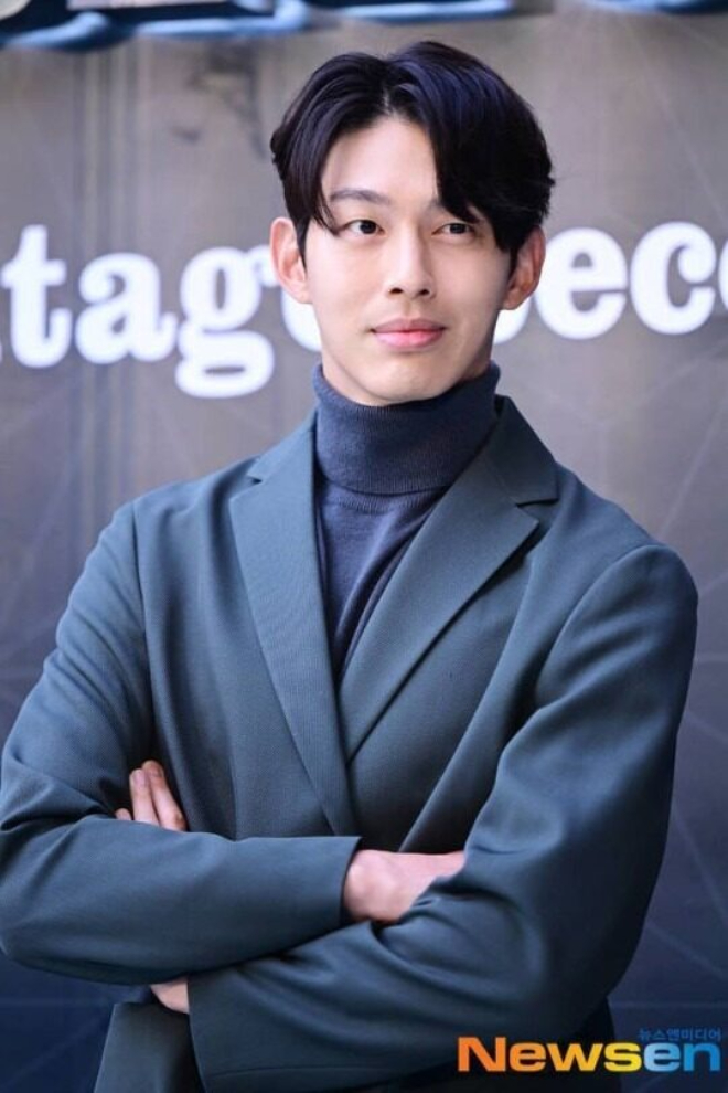 Dù được minh oan nhưng tương lai trở lại showbiz của Choi Jung Won vẫn sẽ còn gặp không ít khó khăn.