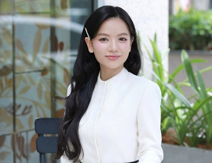 Nhan sắc ngọt ngào của mỹ nhân 'Mưa Đỏ' - Lê Hạ Anh.