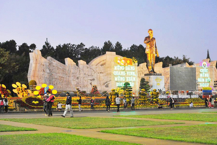 Quảng trường Đại Đoàn Kết - trái tim của TP Pleiku