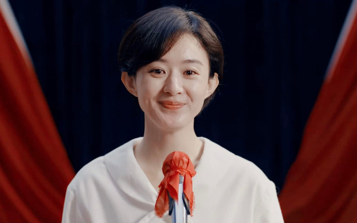 Triệu Lệ Dĩnh là tâm điểm chỉ trích ở thời điểm hiện tại vì diễn xuất rập khuôn (Ảnh: Weibo).