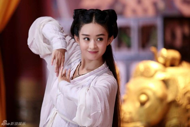 Hoa Thiên Cốt có lẽ là tác phẩm đầu tiên giúp Triệu Lệ Dĩnh được biết đến (Ảnh: Weibo).