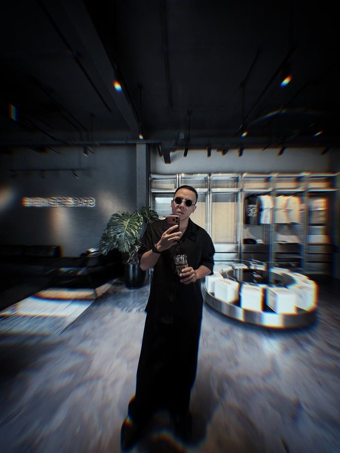 Touliver và Tóc Tiên có chung quan điểm trong lựa chọn công nghệ: đề cao sự ổn định, tối giản và hiệu quả. Ảnh: IGNV