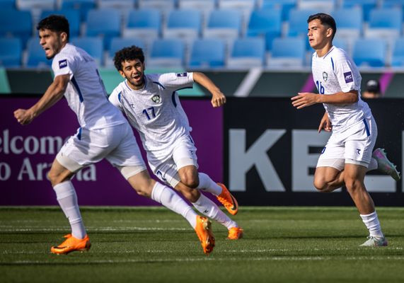 U23 Uzbekistan được dự đoán sẽ đánh bại U23 Trung Quốc và là thử thách cực đại chờ U23 Việt Nam ở bán kết U23 châu Á 2026. Ảnh: AFC
