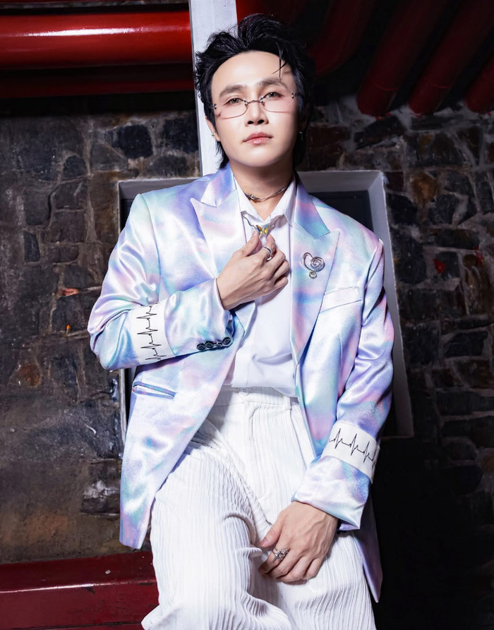 Huỳnh Lập thể hiện sự bức xúc khi vô tình vướng tin đồn thất thiệt. Ảnh: FBNV