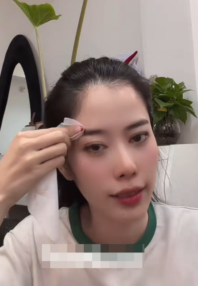 Nam Em réo tên một nhân vật trên livestream khiến dân tình 'dậy sóng' Ảnh 2