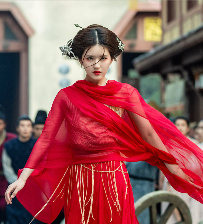 Nữ diễn viên Triệu Lộ Tư.