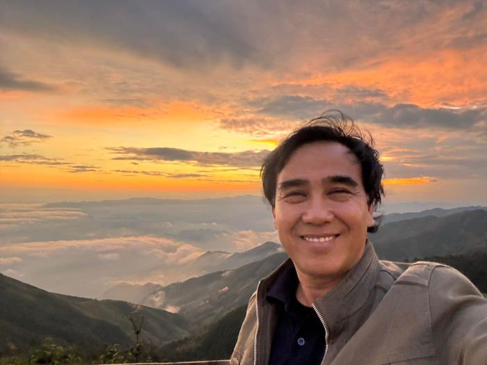 Mỗi lần xuất hiện, Quyền Linh vẫn luôn nhận được nhiều sự quan tâm từ công chúng (Ảnh: FBNV).