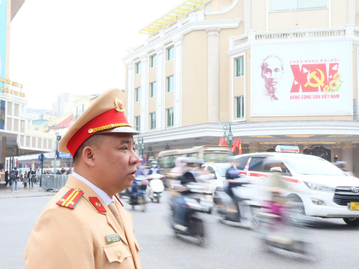 Trung tá Trần Quang Chinh, Phó Đội trưởng Đội CSGT đường bộ số 1.&nbsp;
