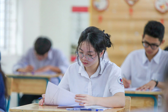 Hiện tại, Sở GD& ĐT Hà Nội chưa ấn định thời gian cụ thể công bố môn thi thứ 3 vào lớp 10. Ảnh minh hoạ