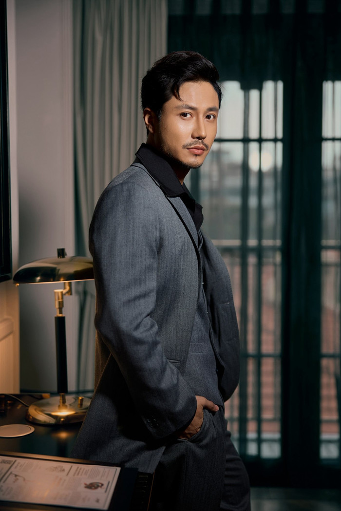 Đồng Hồ Đếm Ngược là dự án đánh dấu sự trở lại của Thanh Sơn với phim truyền hình giờ vàng VTV sau thời gian tập trung cho dự án điện ảnh (Ảnh: FBNV).