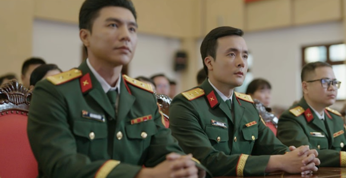 Đạo diễn Nguyễn Đức Hiếu đánh giá cao tác phong và 'phẩm chất người lính' của Steven Nguyễn