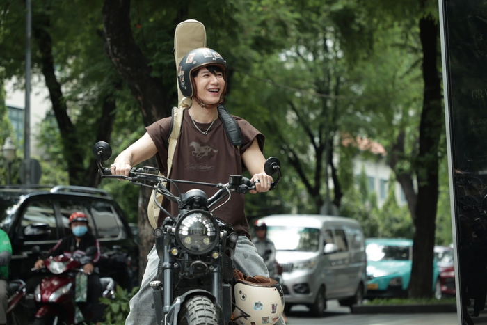 Nét trẻ trung của Anh Tú khi vào vai Phát trong Nhà ba tôi một phòng