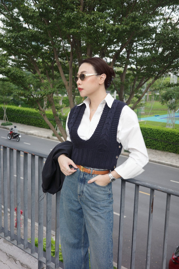 Vợ doanh nhân Cường Đô La sở hữu mẫu đồng hồ Rolex đơn giản và phổ biến. (Ảnh: FBNV)