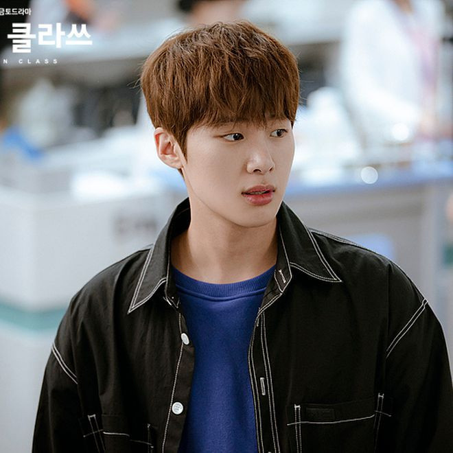 Bê bối khiến Kim Dong Hee phải tạm dừng nghệ thuật một thời gian dài.