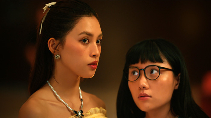 Diễn xuất của Tiểu Vy trong Bộ Tứ Báo Thủ mà Trấn Thành đạo diễn gây ức chế.