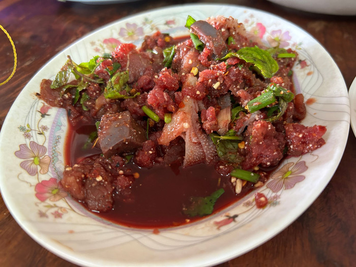 Quê hương của Madam Pang có loạt món ăn khiến du khách nhăn mặt vì quá 'kinh dị' Ảnh 3