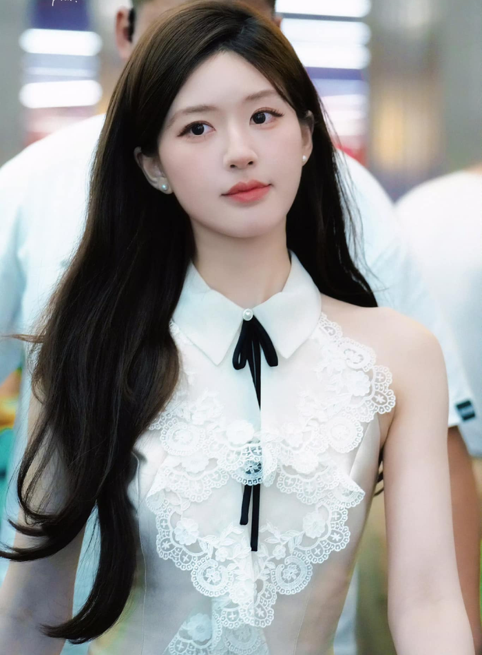 Triệu Lộ Tư 'gặp biến' ngày đầu năm mới, buộc phải yêu cầu xin lỗi Ảnh 1